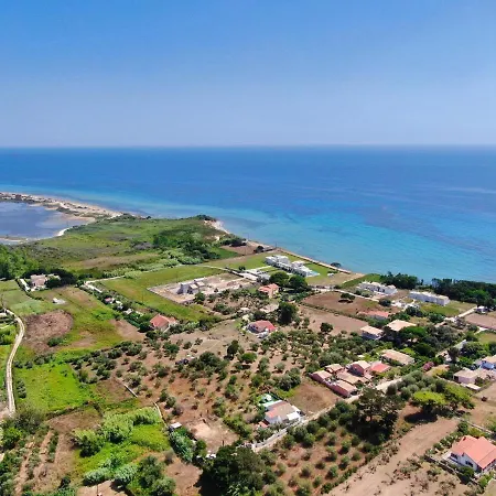 Holiday home Angel By Beach Halikounas